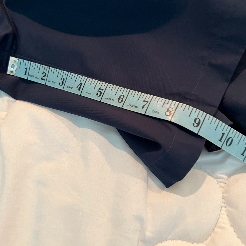 Greg Norman Navy Golf Shorts - Picture 13 of 14